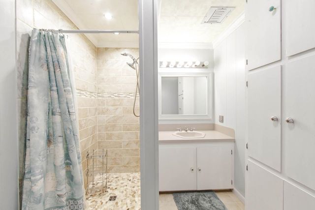 143 Josephine St, Larose, LA 70373