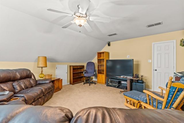 2901 County Road 186 E, Kilgore, TX 75662