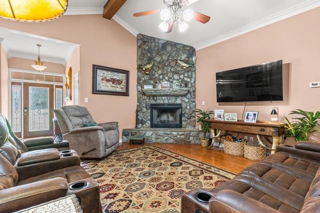 2901 County Road 186 E, Kilgore, TX 75662