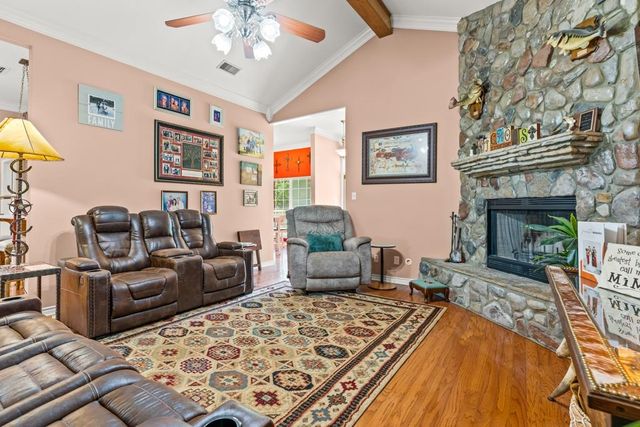 2901 County Road 186 E, Kilgore, TX 75662