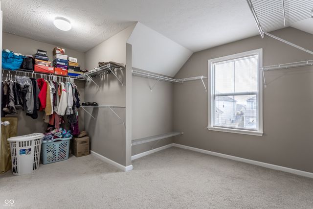 5767 Bluff View Lane, Whitestown, IN 46075