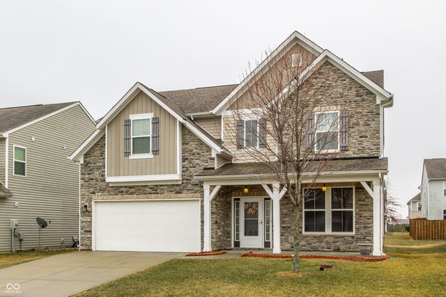 5767 Bluff View Lane, Whitestown, IN 46075