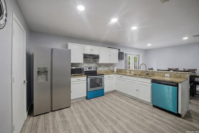6322 LAKE SUPERIOR ST, San Antonio, TX 78222