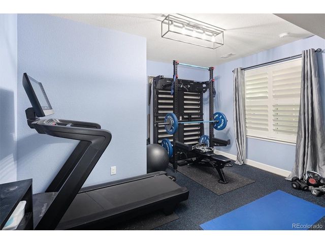 2553 S Kendrick Ct, Lakewood, CO 80228