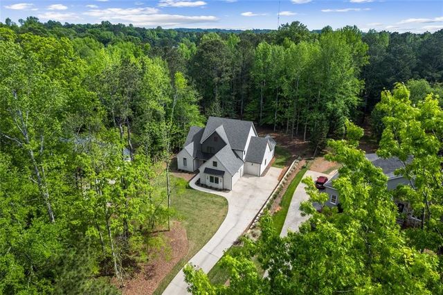 79 HUNTERS Way, Hoschton, GA 30548
