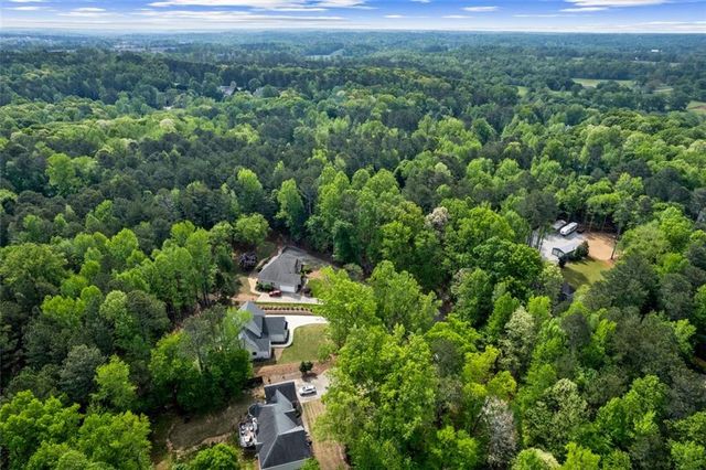 79 HUNTERS Way, Hoschton, GA 30548