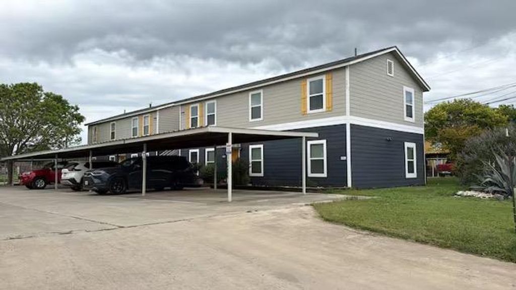 755 River RD 1411, San Marcos, TX 78666