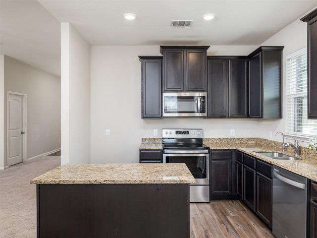 13712 Charles W Fairbanks CV, Manor, TX 78653