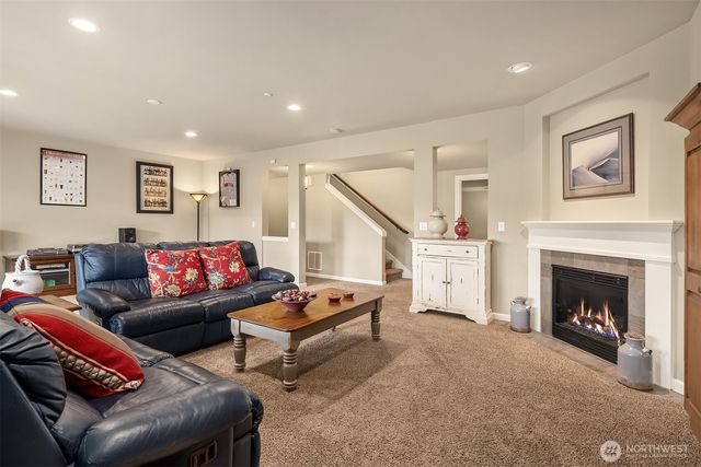 15016 97th Avenue NE, Bothell, WA 98011