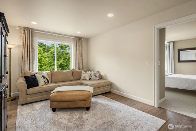 15016 97th Avenue NE, Bothell, WA 98011