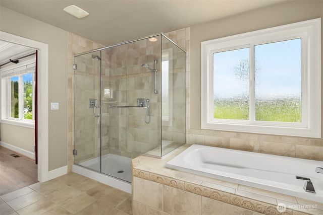 15016 97th Avenue NE, Bothell, WA 98011