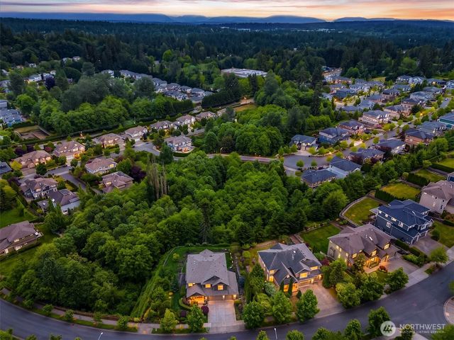 15016 97th Avenue NE, Bothell, WA 98011