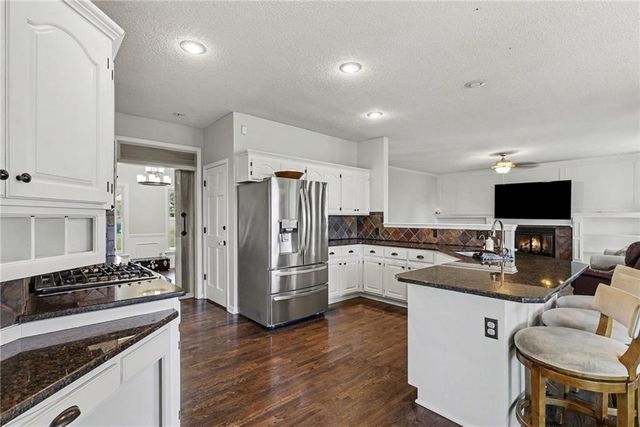 11441 S Rene Street, Olathe, KS 66215