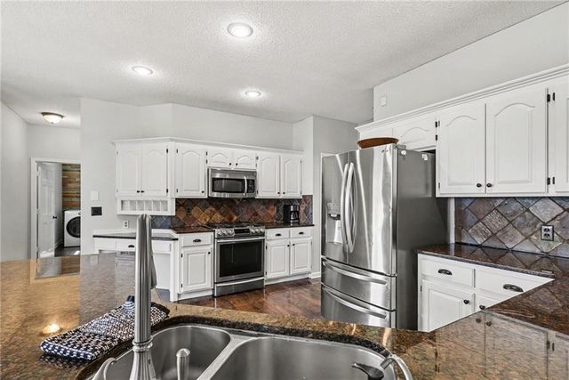 11441 S Rene Street, Olathe, KS 66215