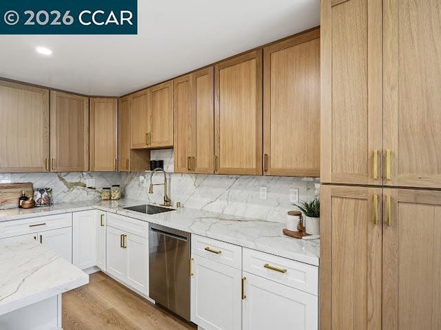 5363 Sonoma Dr, Pleasanton, CA 94566
