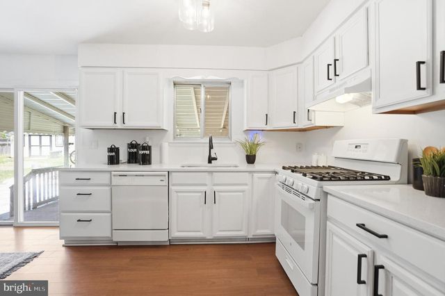 132 JANELIN CT, Glen Burnie, MD 21061