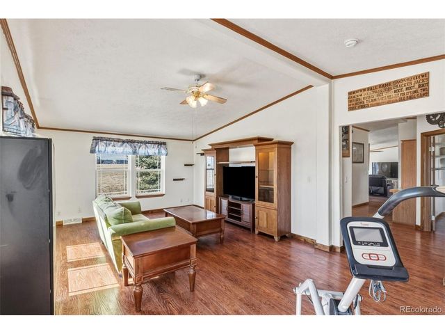 6105 Southfork Dr, Peyton, CO 80831