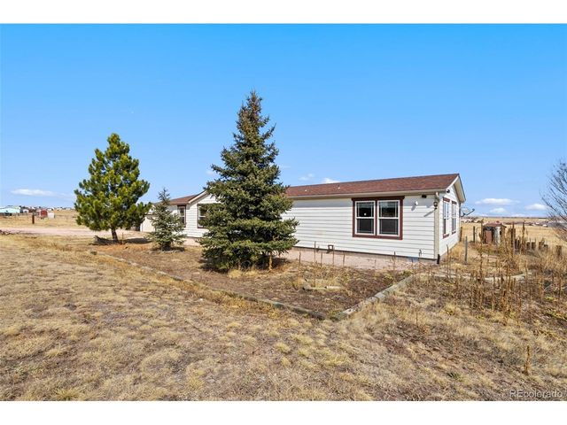 6105 Southfork Dr, Peyton, CO 80831