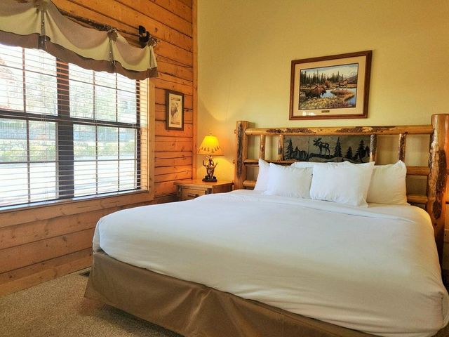 316 Summer Drive, Branson, MO 65616