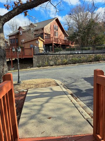 316 Summer Drive, Branson, MO 65616