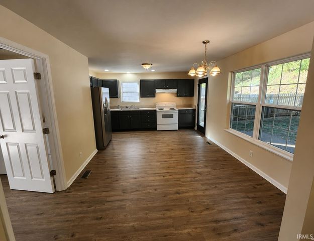 5155 Arches Drive, Newburgh, IN 47630