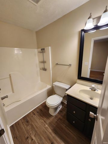 5155 Arches Drive, Newburgh, IN 47630