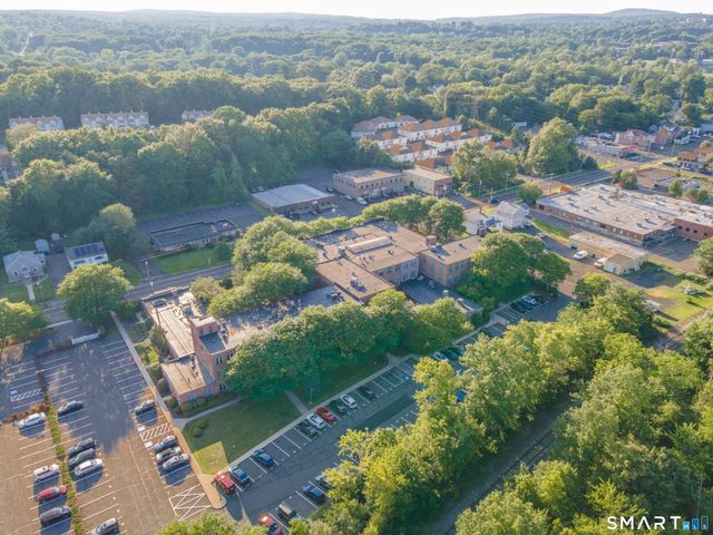 319 New Britain Road 126, Berlin, CT 06037