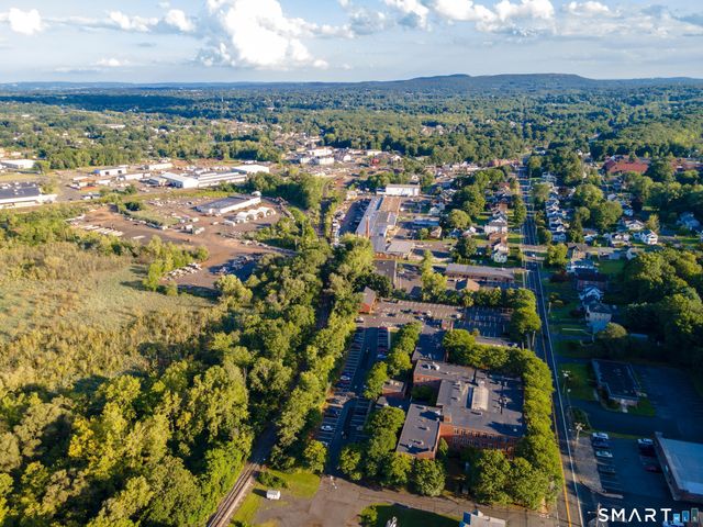 319 New Britain Road 126, Berlin, CT 06037