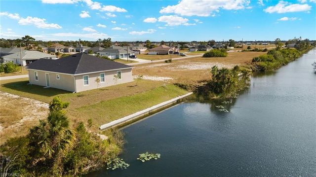 4438 Connection AVE, Cape Coral, FL 33909