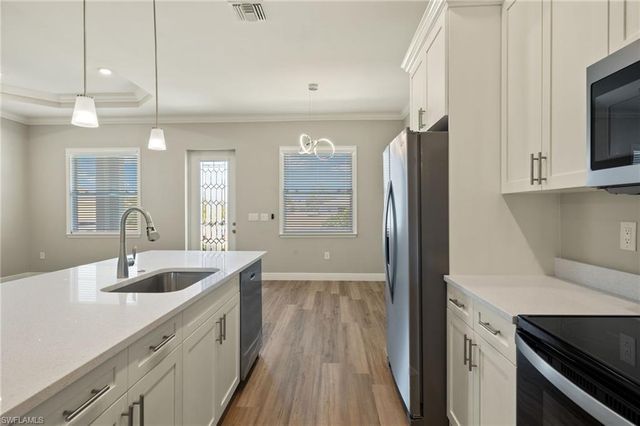 4438 Connection AVE, Cape Coral, FL 33909