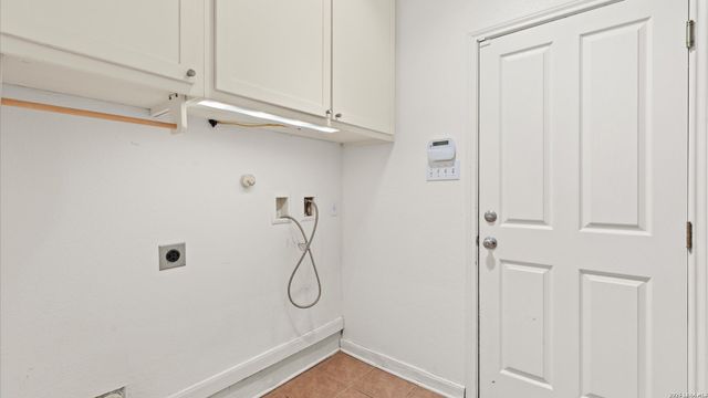 6730 Nora Vista Way, San Antonio, TX 78233