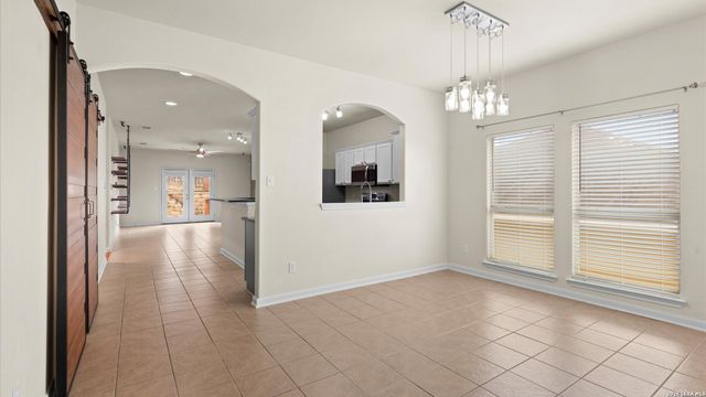 6730 Nora Vista Way, San Antonio, TX 78233