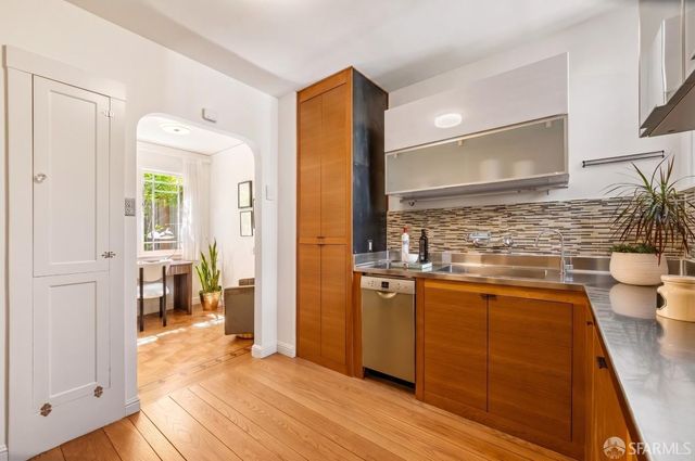 160 Santa Marina Street, San Francisco, CA 94110
