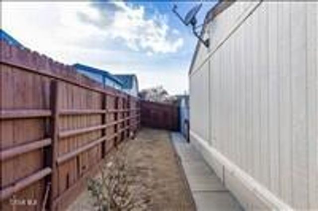 600 S Dennison Road Spc 29, Tehachapi, CA 93561