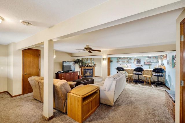 2934 County Rd W, Deerfield, WI 53531