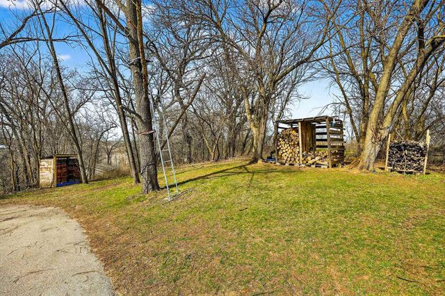 2934 County Rd W, Deerfield, WI 53531