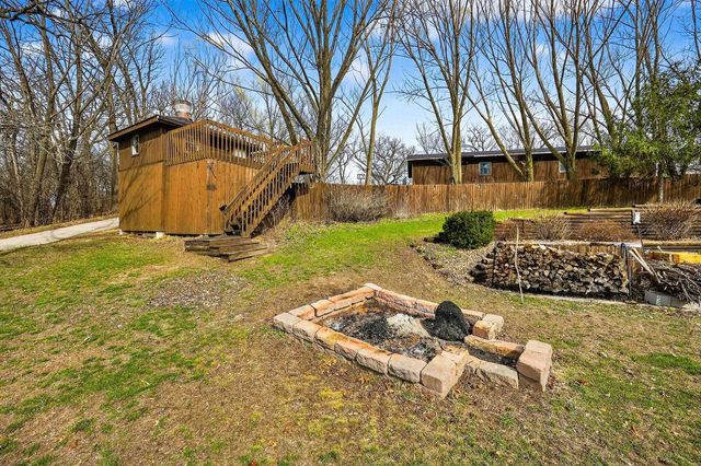 2934 County Rd W, Deerfield, WI 53531