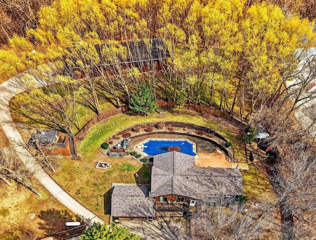 2934 County Rd W, Deerfield, WI 53531