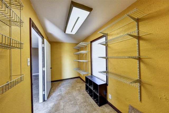 551 County Road 3390, Paradise, TX 76073