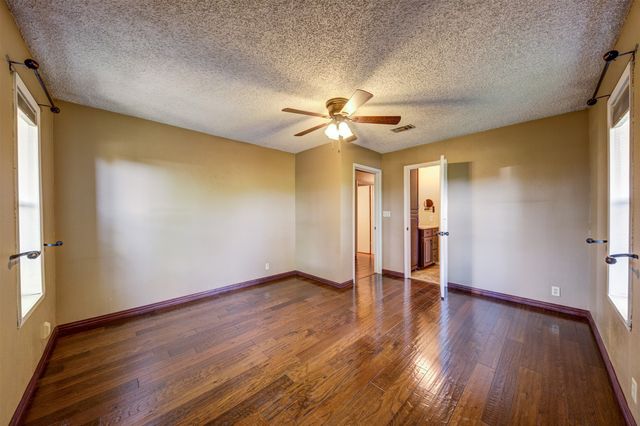 551 County Road 3390, Paradise, TX 76073