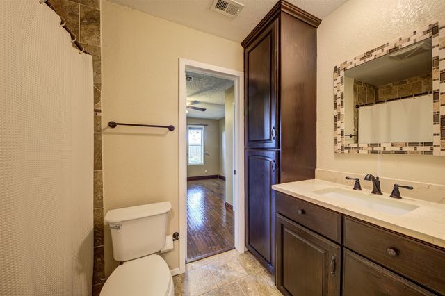 551 County Road 3390, Paradise, TX 76073