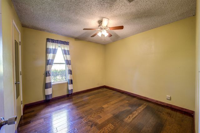 551 County Road 3390, Paradise, TX 76073