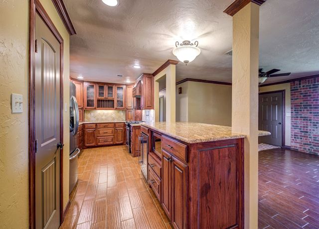 551 County Road 3390, Paradise, TX 76073