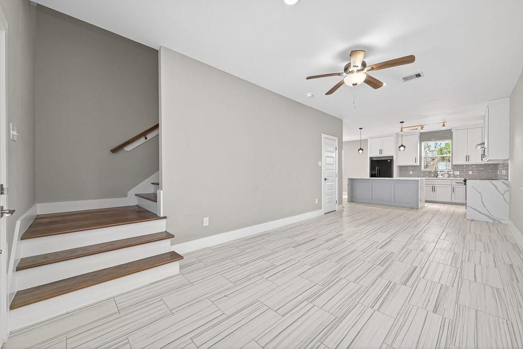 2053 Road 5707, Cleveland, TX 77327