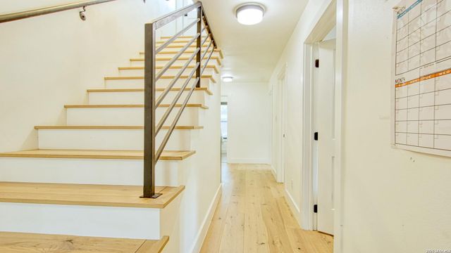 1021 N Palmetto, San Antonio, TX 78202