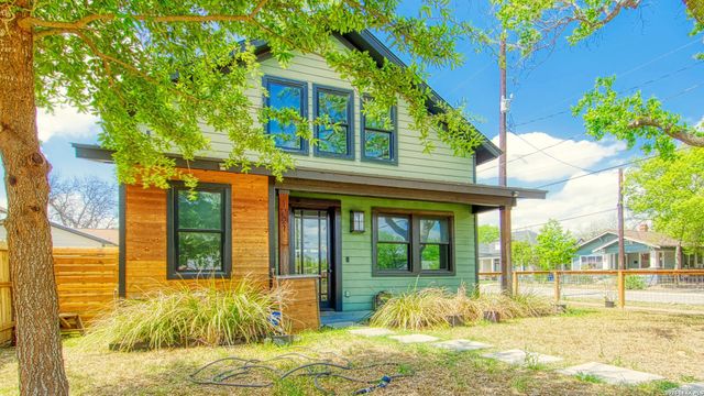 1021 N Palmetto, San Antonio, TX 78202