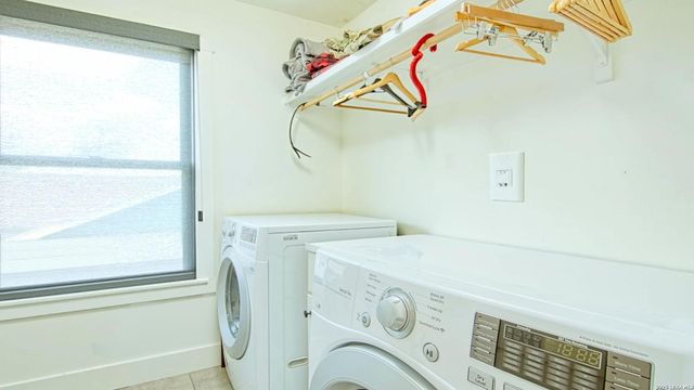 1021 N Palmetto, San Antonio, TX 78202