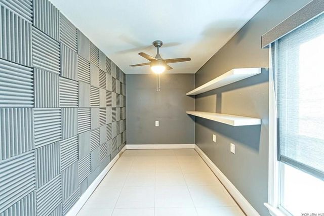 1021 N Palmetto, San Antonio, TX 78202