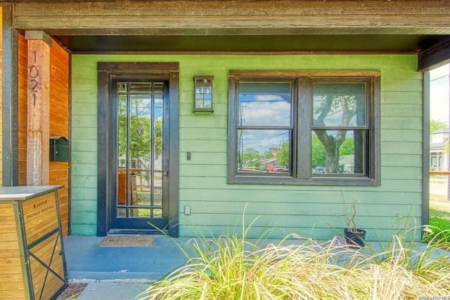 1021 N Palmetto, San Antonio, TX 78202