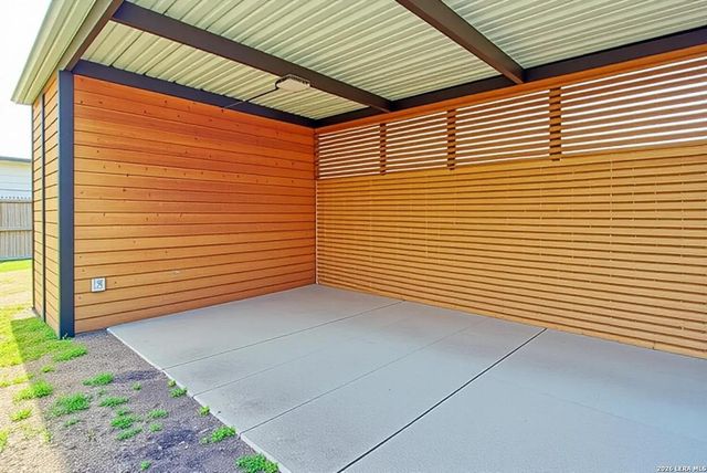 1021 N Palmetto, San Antonio, TX 78202